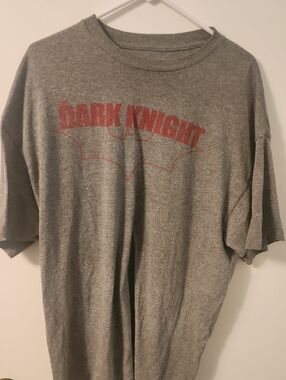 Men's Gray 'Dark Knight' Graphic Tee - Casual Short Sleeve Shirt